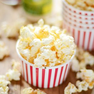 This Buffalo Ranch Popcorn is so good, it was featured in O Magazine!