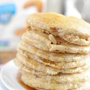 Soft & Fluffy Whole Wheat Pancakes @lovemysilk