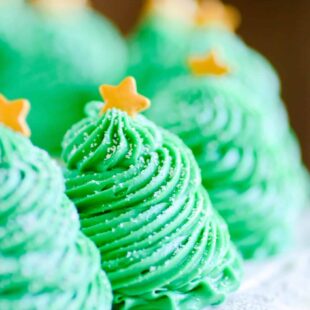 75+ Cute & Easy Christmas Treats
