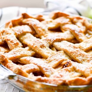 Paula Deen’s Apple Pie Recipe