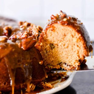 Southern Pecan Praline Cake Recipe