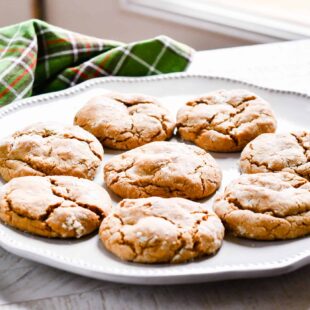 Gingerbread Crinkle Cookies Recipe